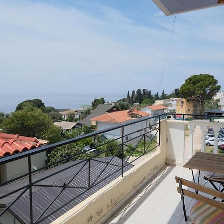 Mehilli Hotel Dhërmi Dış mekan fotoğraf