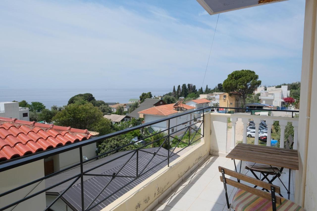 Mehilli Hotel Dhërmi Dış mekan fotoğraf