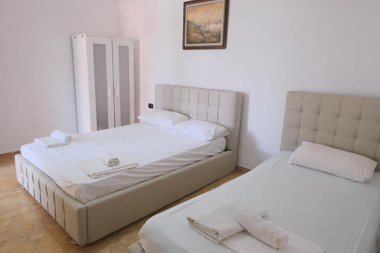 Mehilli Hotel Dhërmi Dış mekan fotoğraf