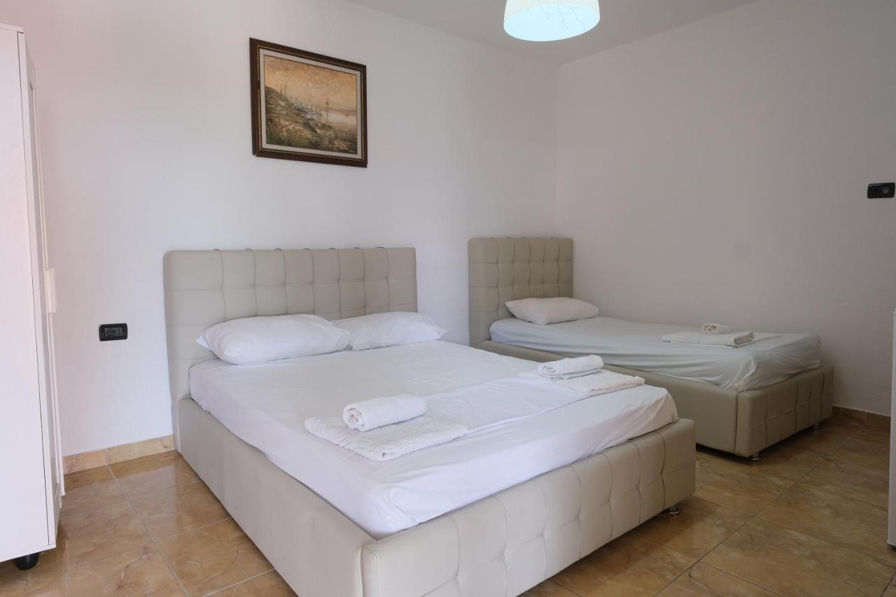 Mehilli Hotel Dhërmi Dış mekan fotoğraf