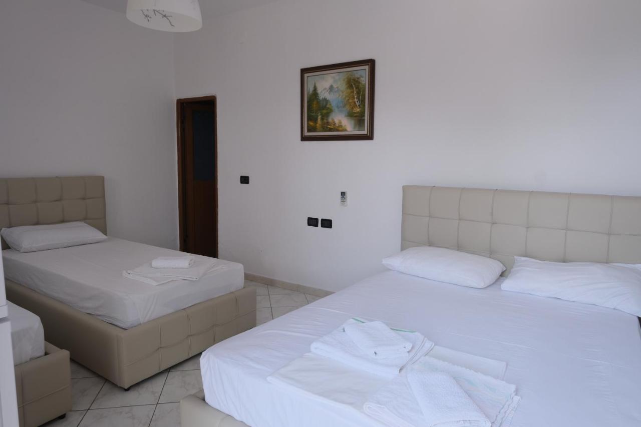 Mehilli Hotel Dhërmi Dış mekan fotoğraf
