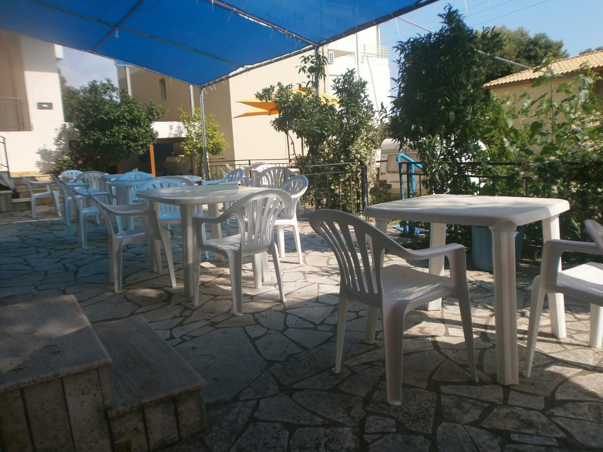 Mehilli Hotel Dhërmi Dış mekan fotoğraf